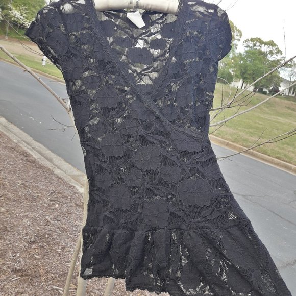 Vintage Black Lace Top Camisole Short Sleeves - Picture 4 of 7